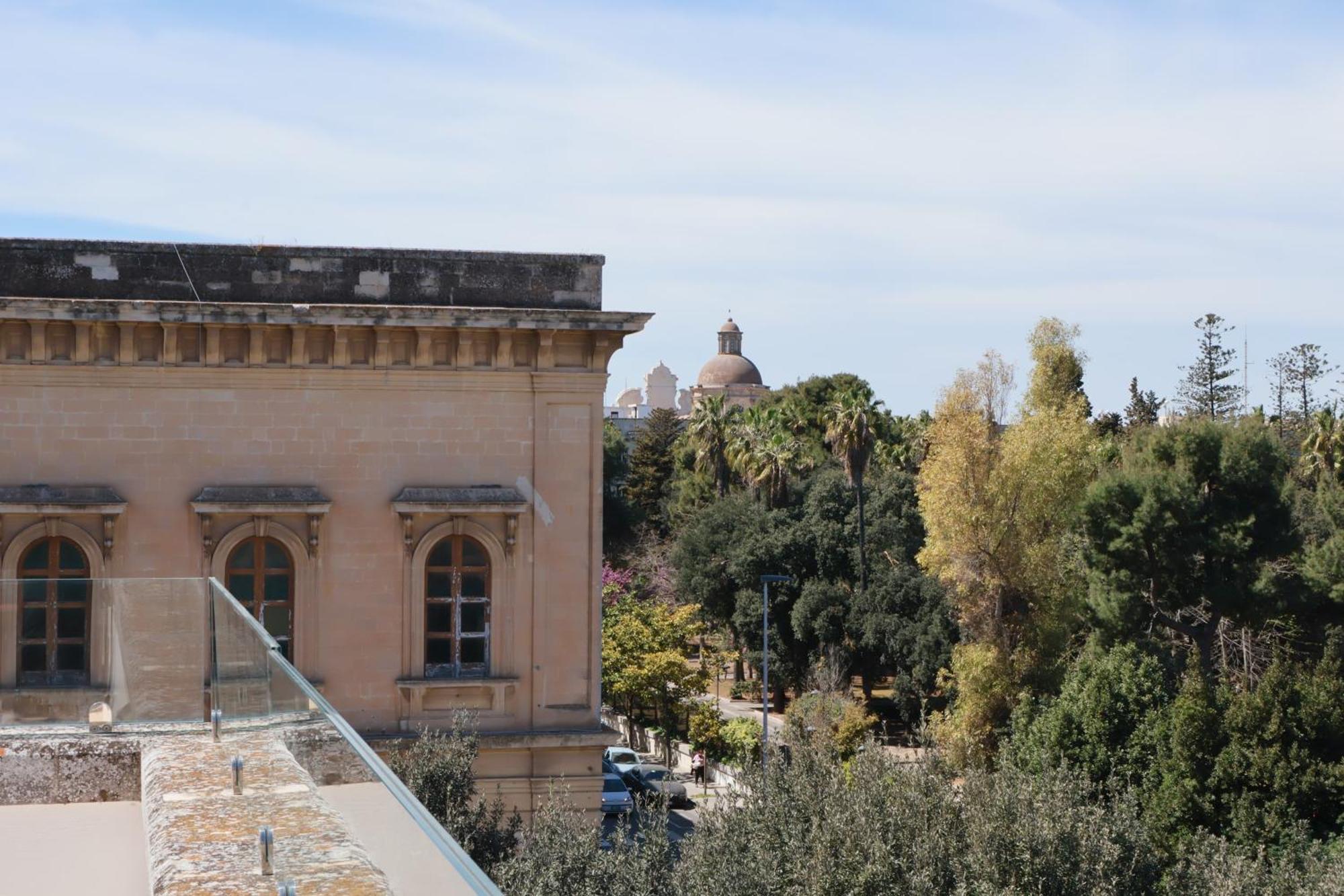 Apartment The Golden Hour, Luxury With A Panoramic View Lecce