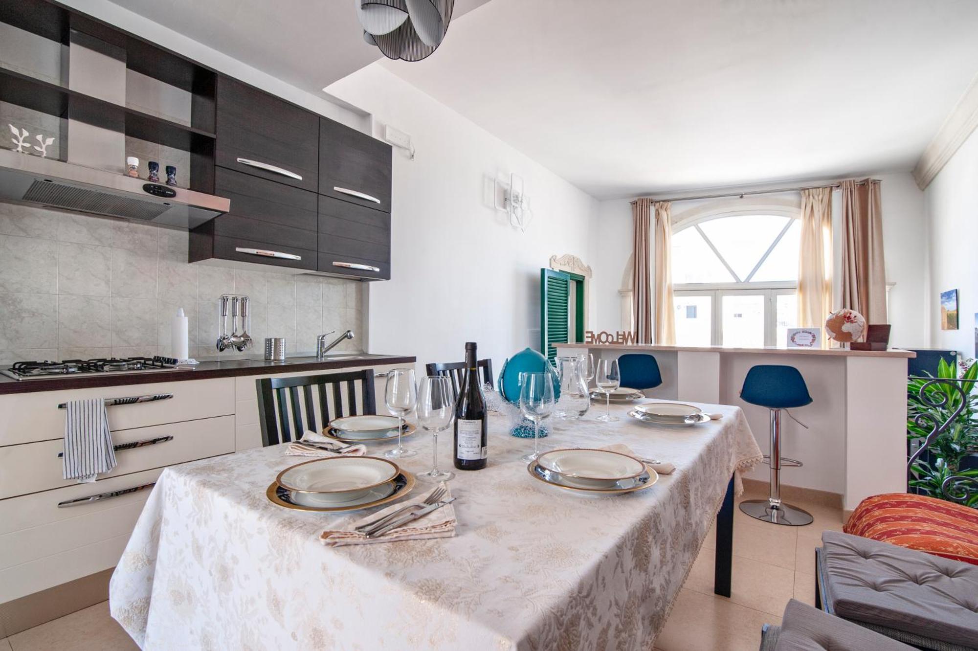 The Golden Hour, Luxury With A Panoramic View